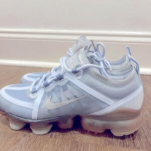 Nike Air VaporMax Pure Platinum, like new